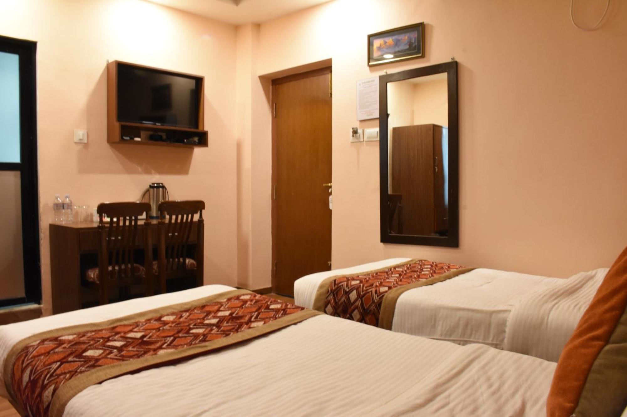 Bojinee Nagarkot Resort Eksteriør billede