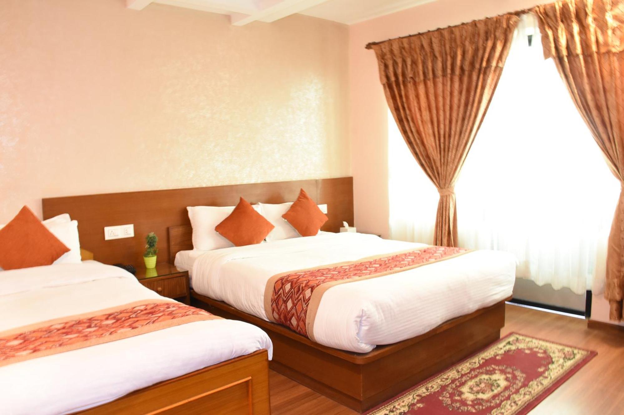 Bojinee Nagarkot Resort Eksteriør billede